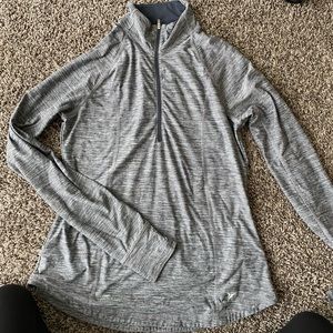 OldNavy medium running top